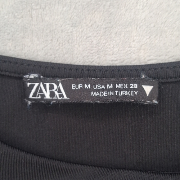 Zara Women's Solid Round Neck Long Sleeve Stretchy Bodysuit Black Size Medium - Picture 3 of 15